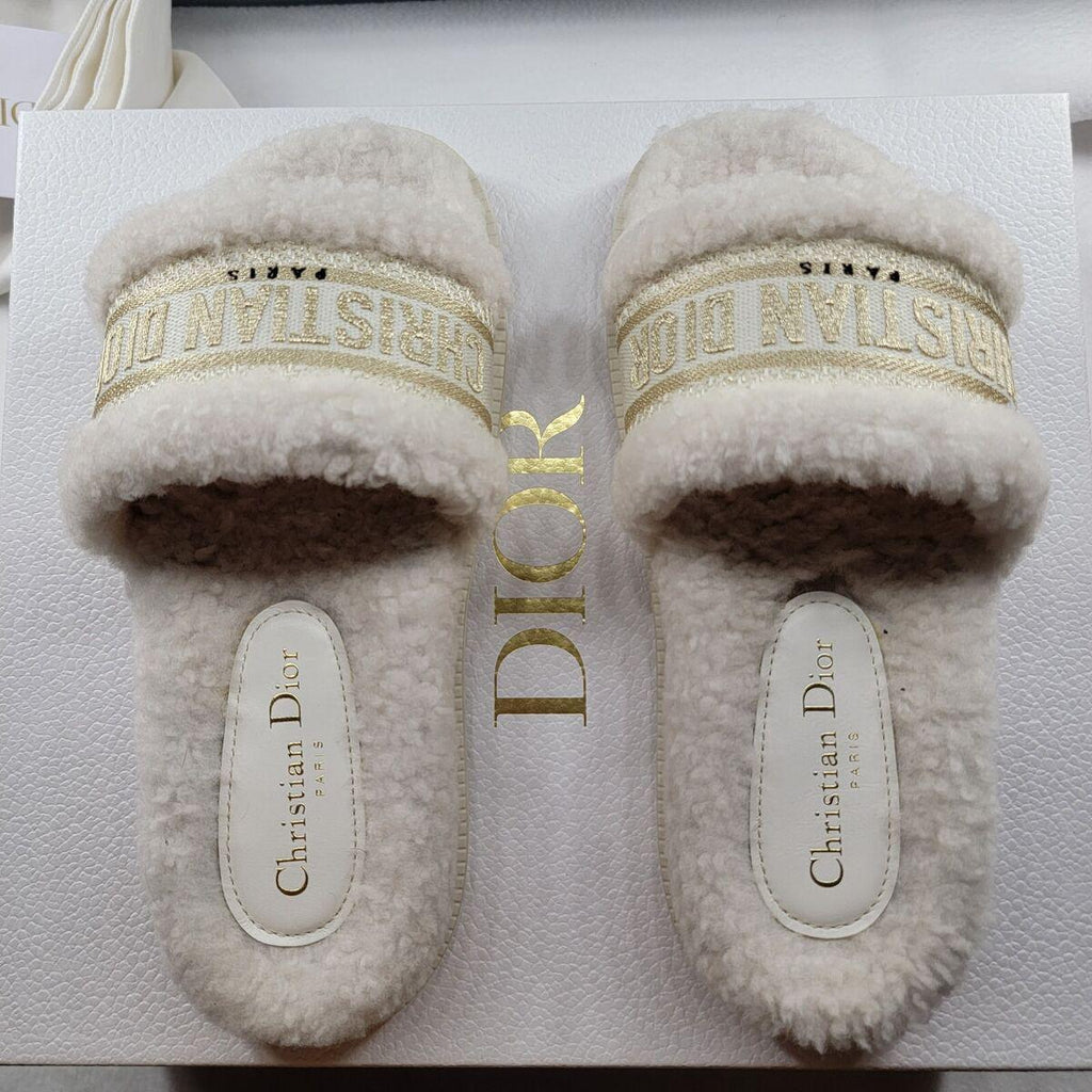 Dway Slide Flat Shearling