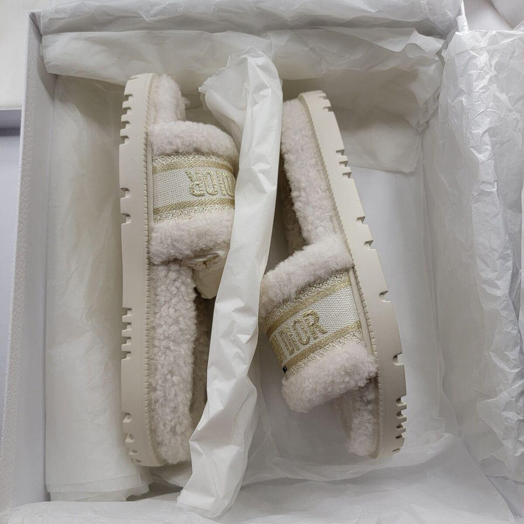 Dway Slide Flat Shearling