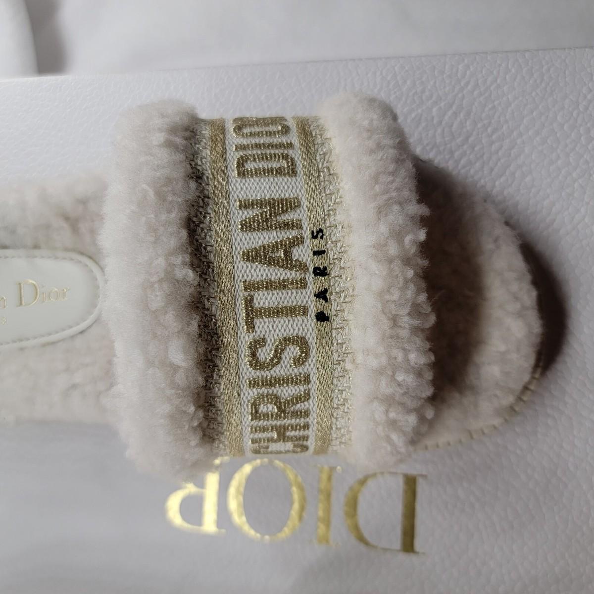 Dway Slide Flat Shearling