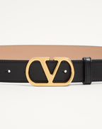 V Logo Signature Reversible Shiny Calfskin Belt – 30mm / 1.2 in