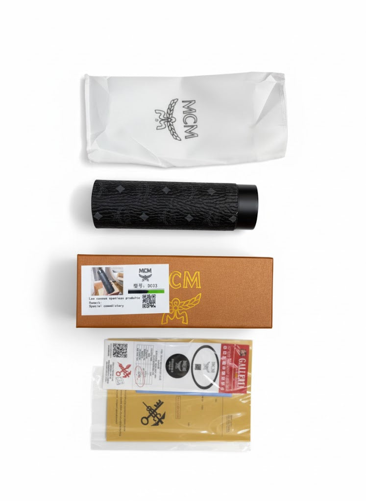 M*M Black Visetos Smart Tumbler – Luxury Insulated Stainless Steel Bottle with Temperature Display Lid